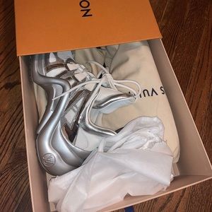 Women’s Louis  Vuitton sneakers